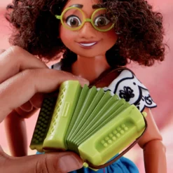 Disney Store Poupée Musicale Mirabel, Encanto : La Fantastique Famille Madrigal -Disney Soldes Boutique 460022220242 2