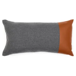 Coussin Mickey Walt Disney Studios Disney100 Eras -Disney Soldes Boutique 465043671424 2