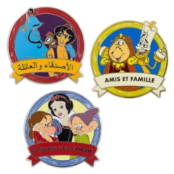 Disney One Family Ensemble De Pin's Mystère "Friends And Family" Multilingue -Disney Soldes Boutique 466043290431 3