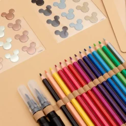 Disney Store Kit Artistique Mickey Et Ses Amis -Disney Soldes Boutique 466043423686 4